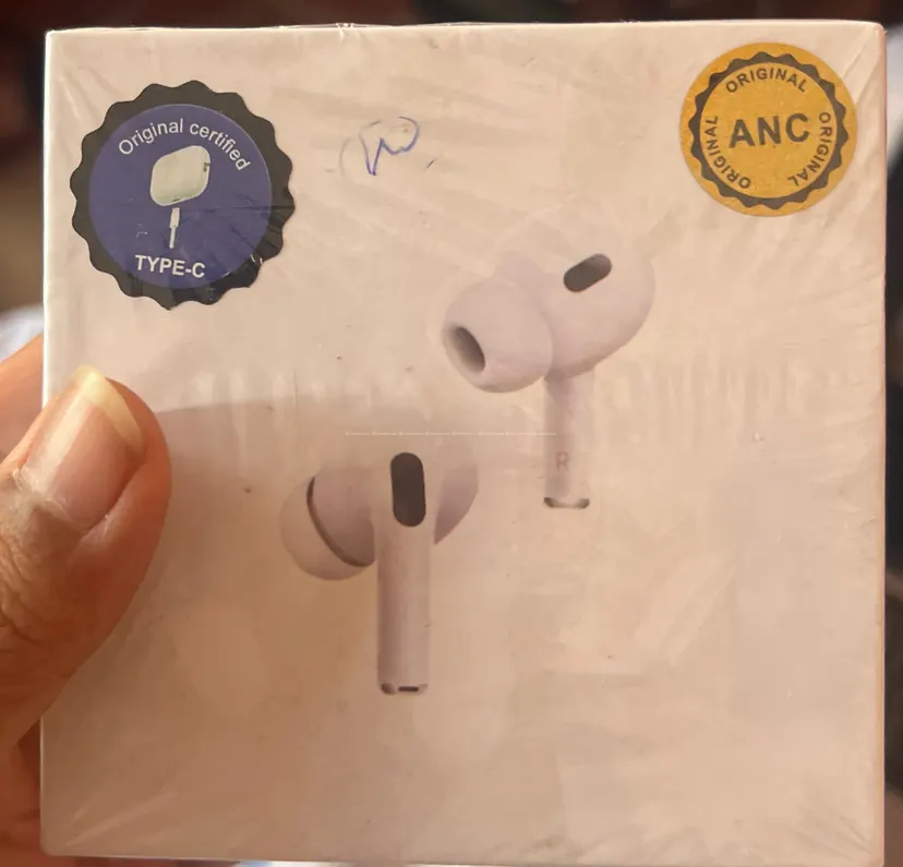 Apple airpods pro second generation