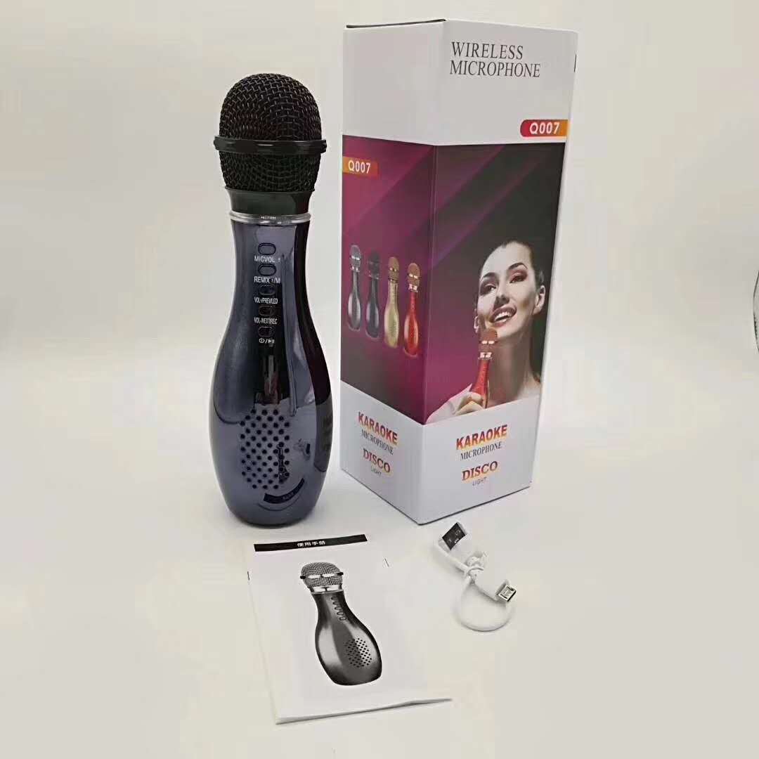 Wireless Bluetooth Handheld Mic Audio Recording and Karaoke Feature for Tablets PCs Smartphones (Color May Vary)