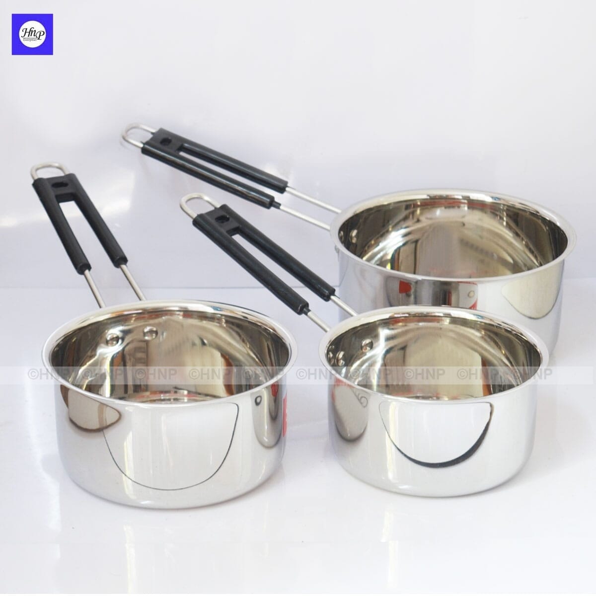 Stainless Steel Heavy Gauge Wire Handle Saucepan Pack Of 3 ( L )