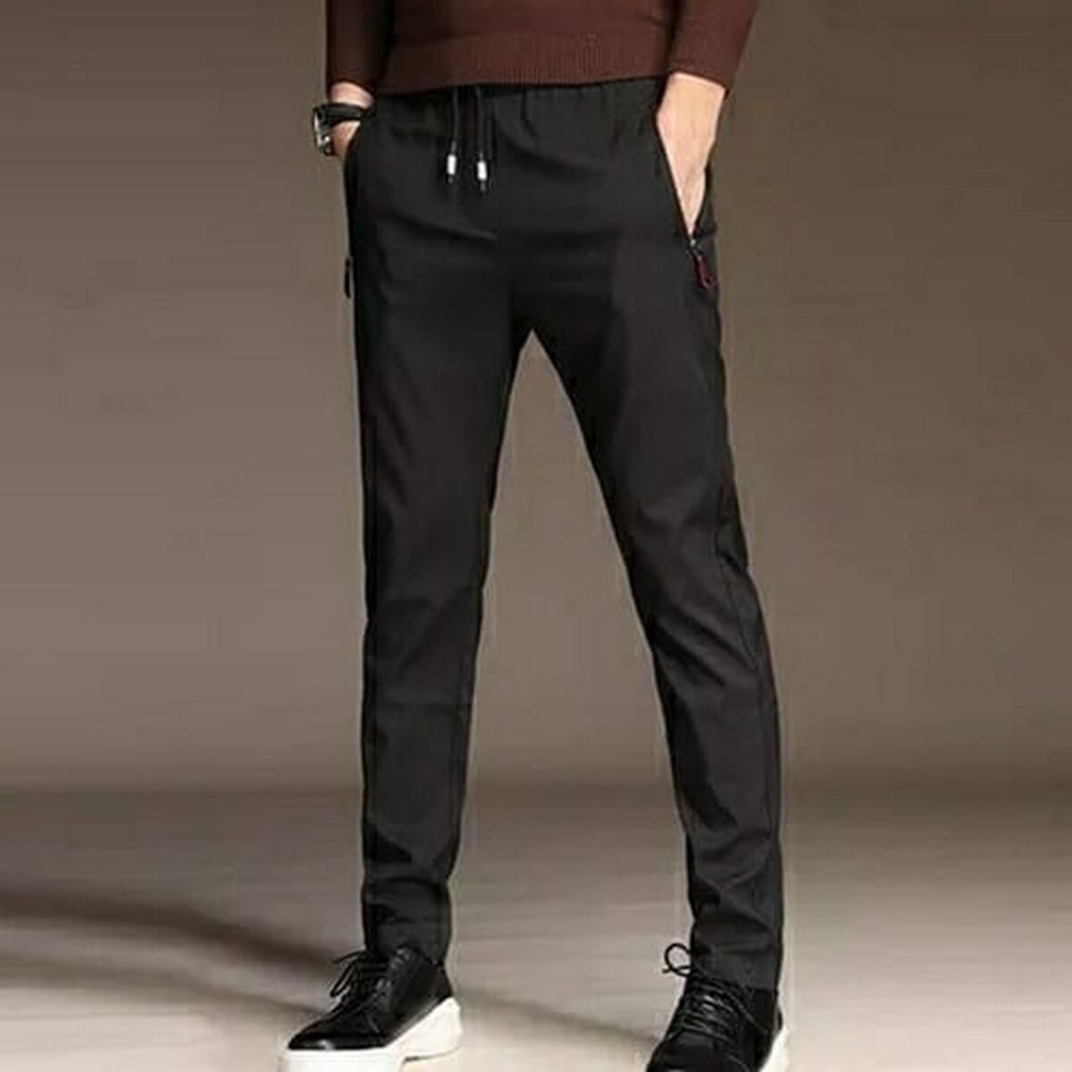 Men's Summer Lightweight Wrinkle Trouser .