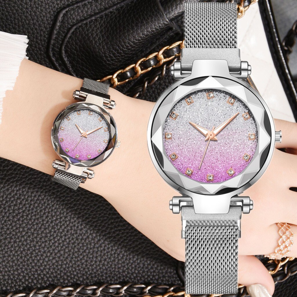 Fashionable Round Dial Watch For Women