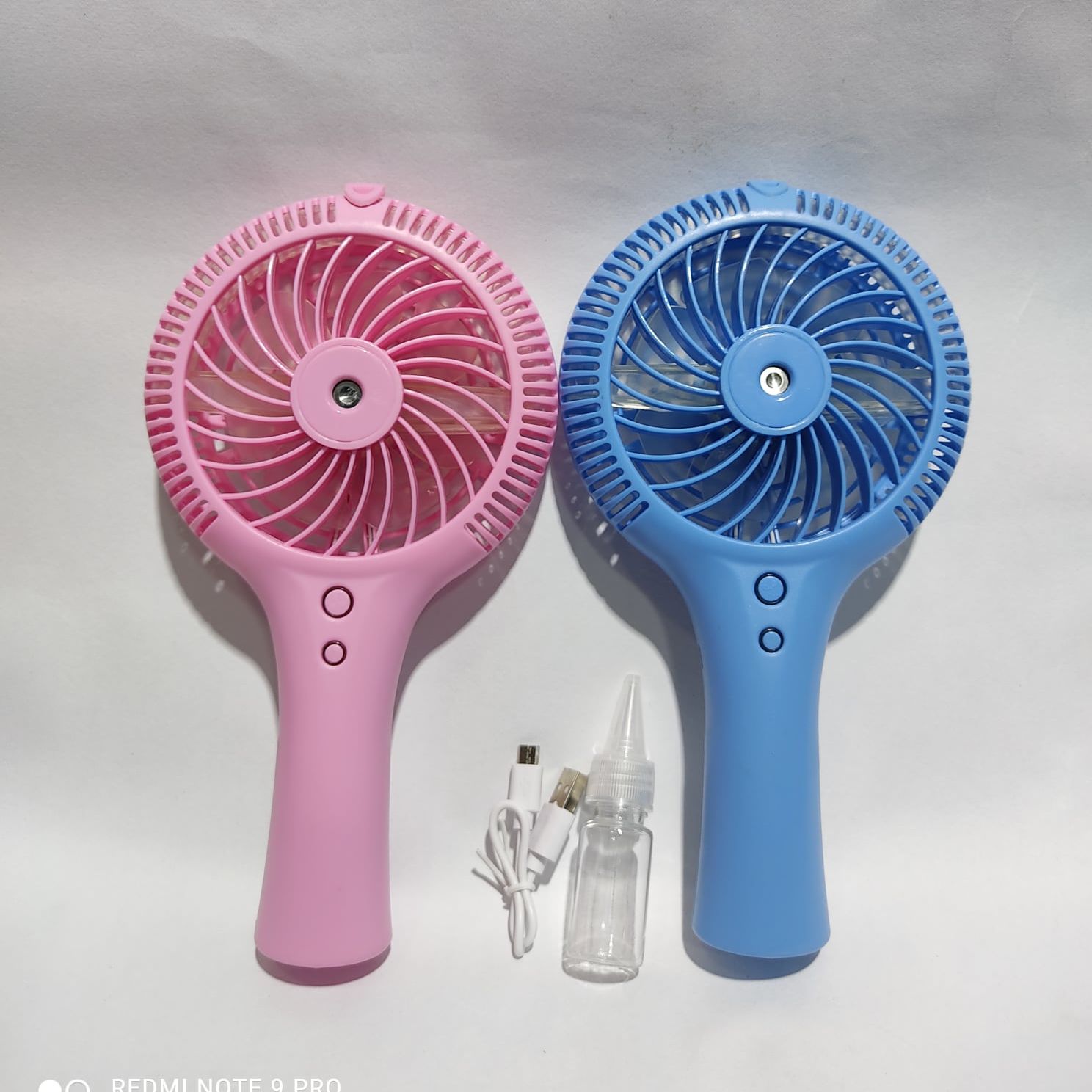 Portable Mini Fan With USB Rechargeable Handheld Fan