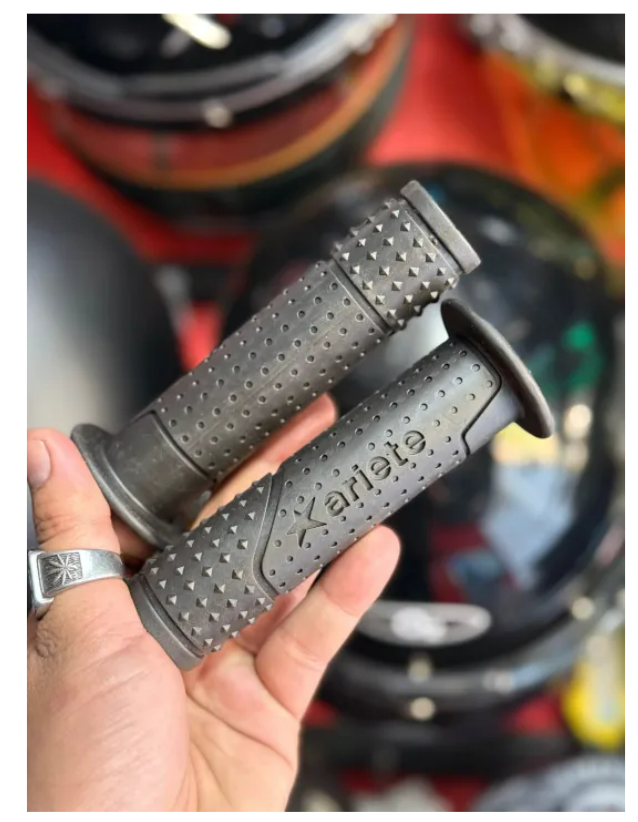 Rcb Nagamaki Grip For Bike And Scooter