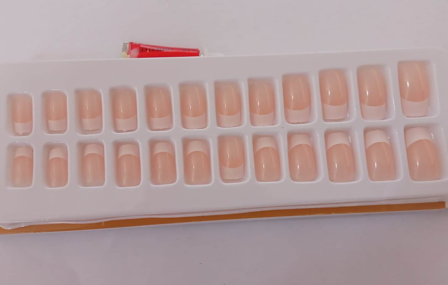 24 Pieces Nude Pink Super Series Press On Nails For Casual Wears Best Office Wear Fake Nails - Suitable For College Girls