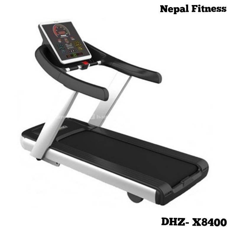 DHZ Commercial Maxnum Treadmill X8400