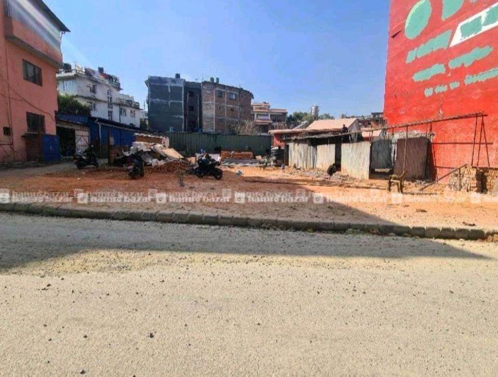 11 Aana land for sale at sanepa ringroad