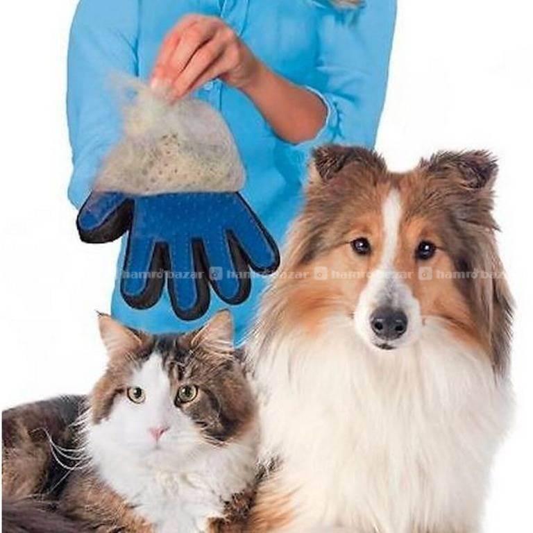 True Touch Deshedding Glove For Gentle
