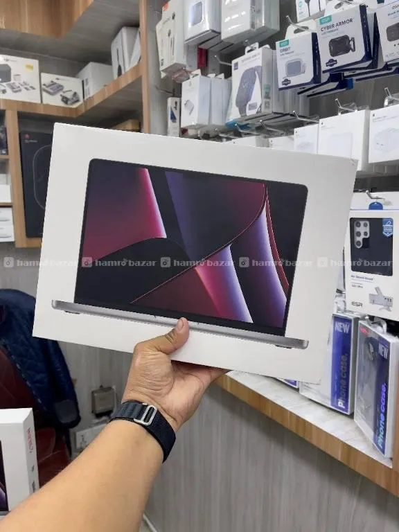 16inch Macbook pro m2 pro 16gb 512gb
