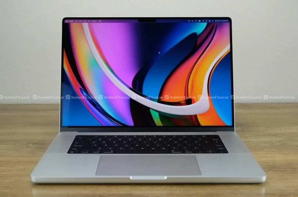 M1 Max Macbook Pro 16 Inch, 32GB RAM, 1TB SSD