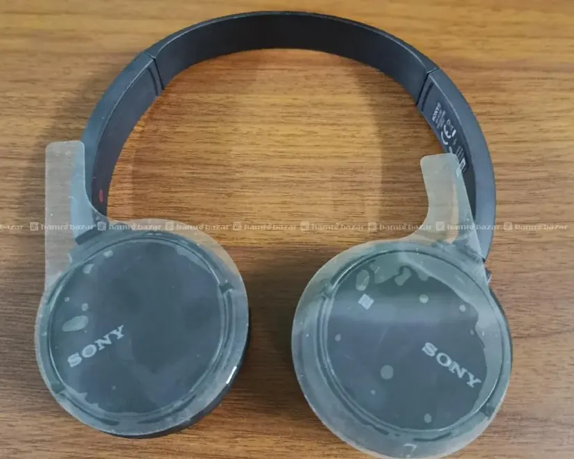 Sony MDR-ZX220BT Wireless Stereo Headphones.