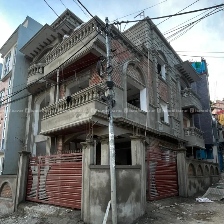 House On Sale | 📍Kapan near Police Station