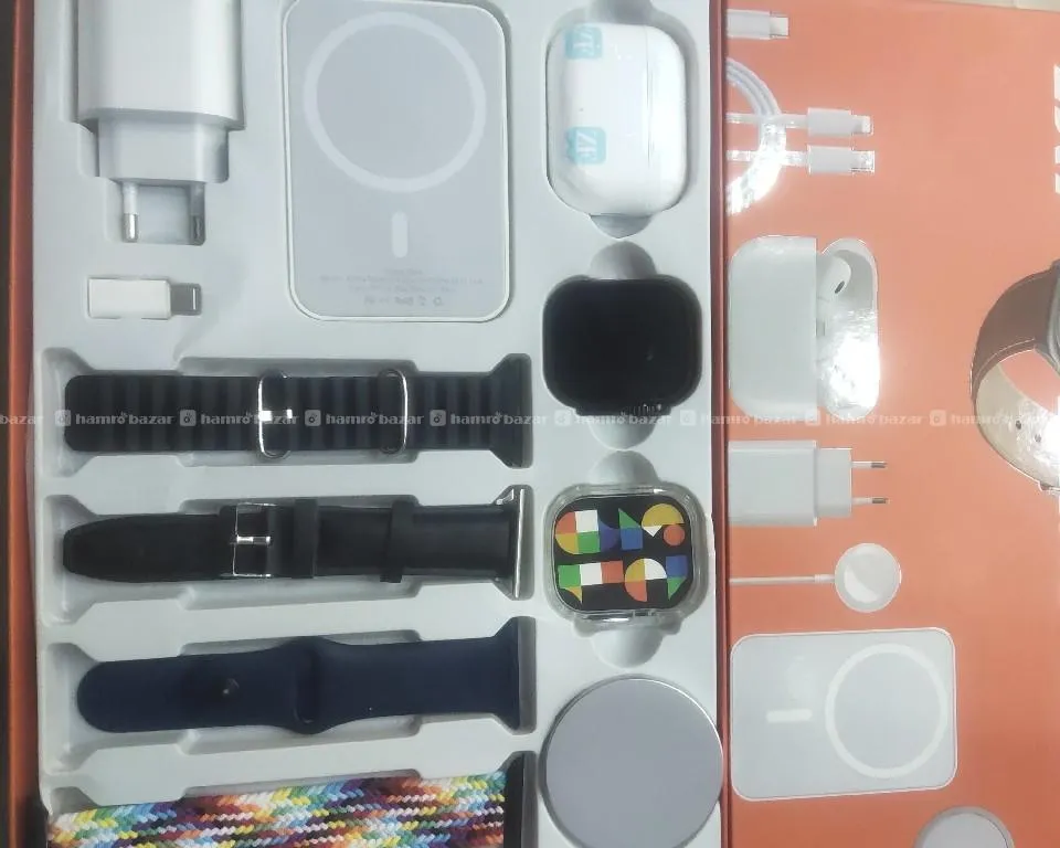 Smartwatch With Wireless Charging Set