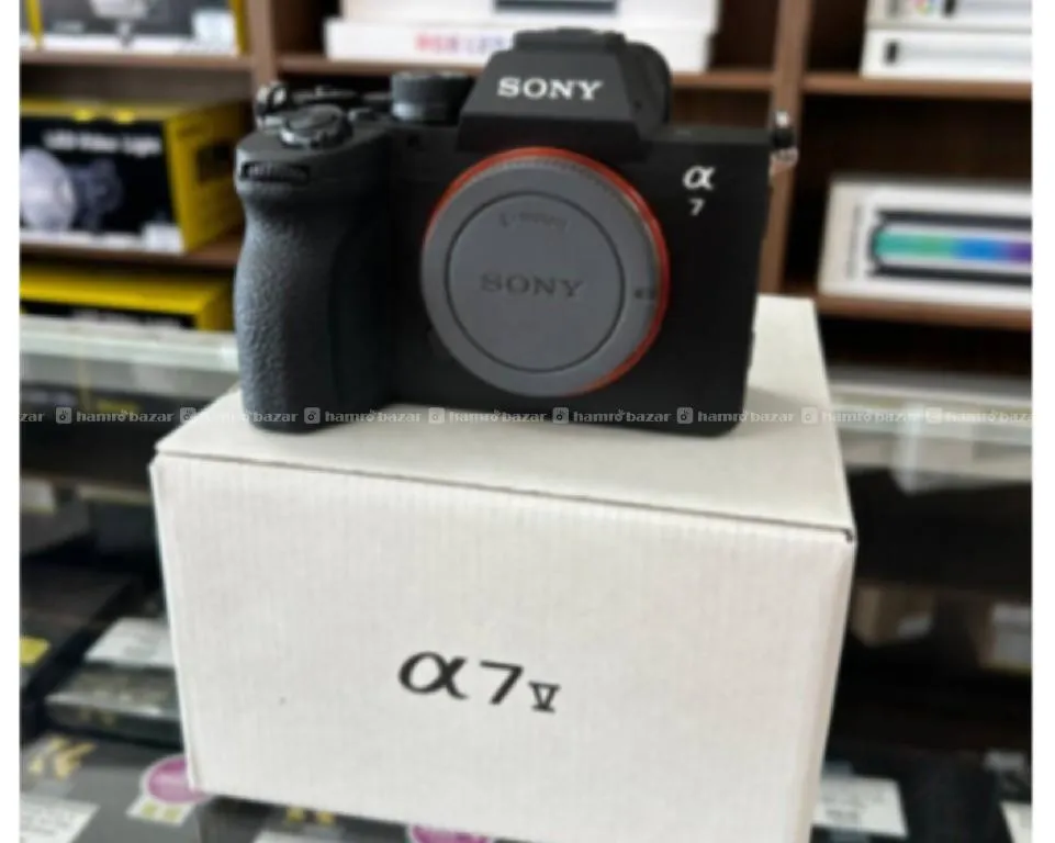 Sony Alpha 7 V (A7 V) mirrorless camera body