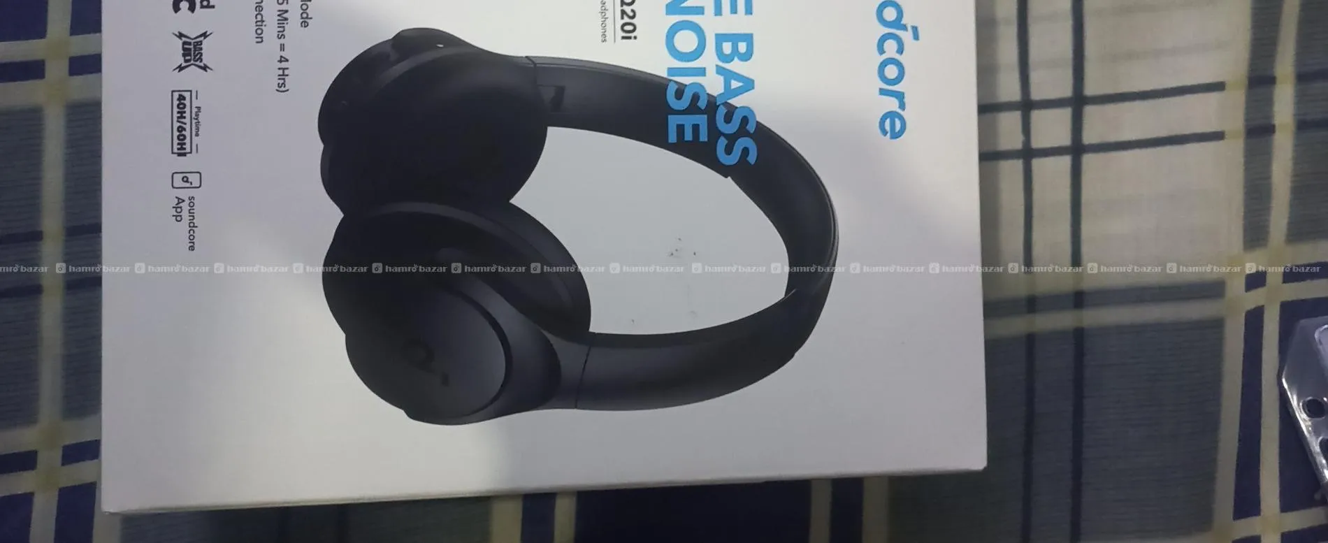 Headphones Soundcore q20i