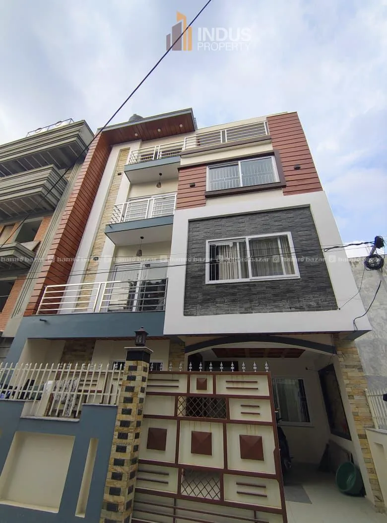 Beautiful-House on sale at tempo park, Imadol
