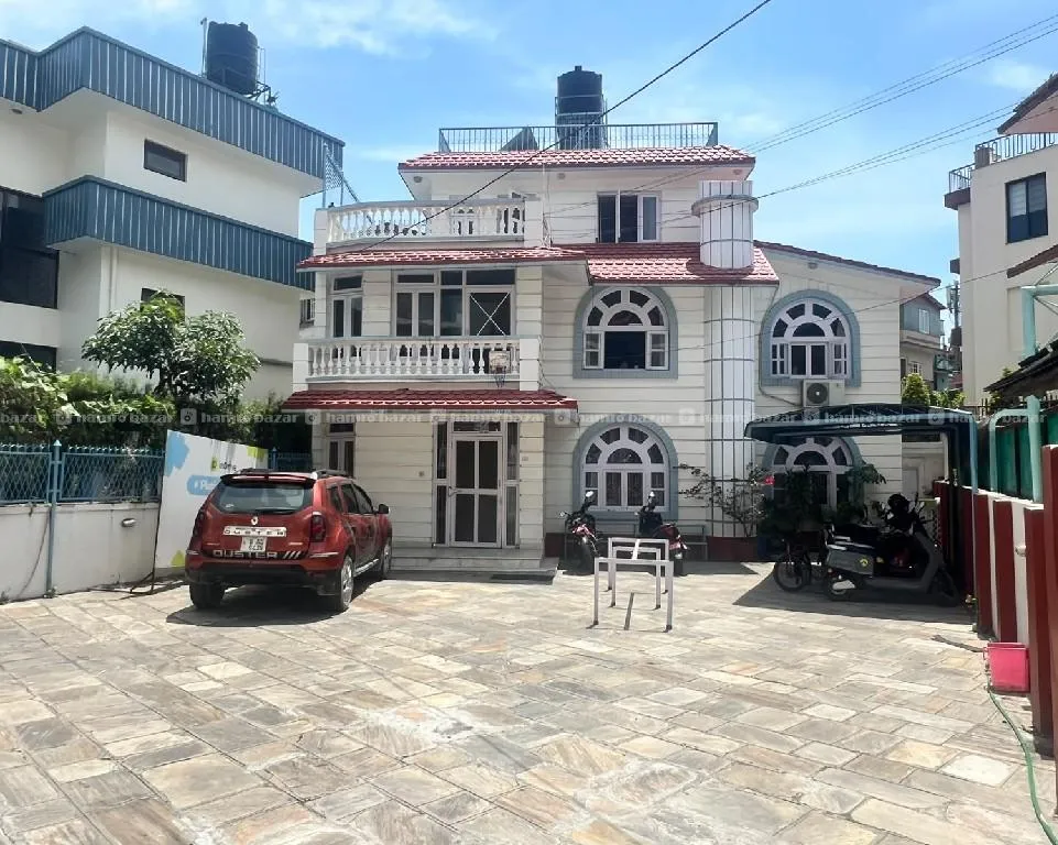 Beautiful House on rent For office