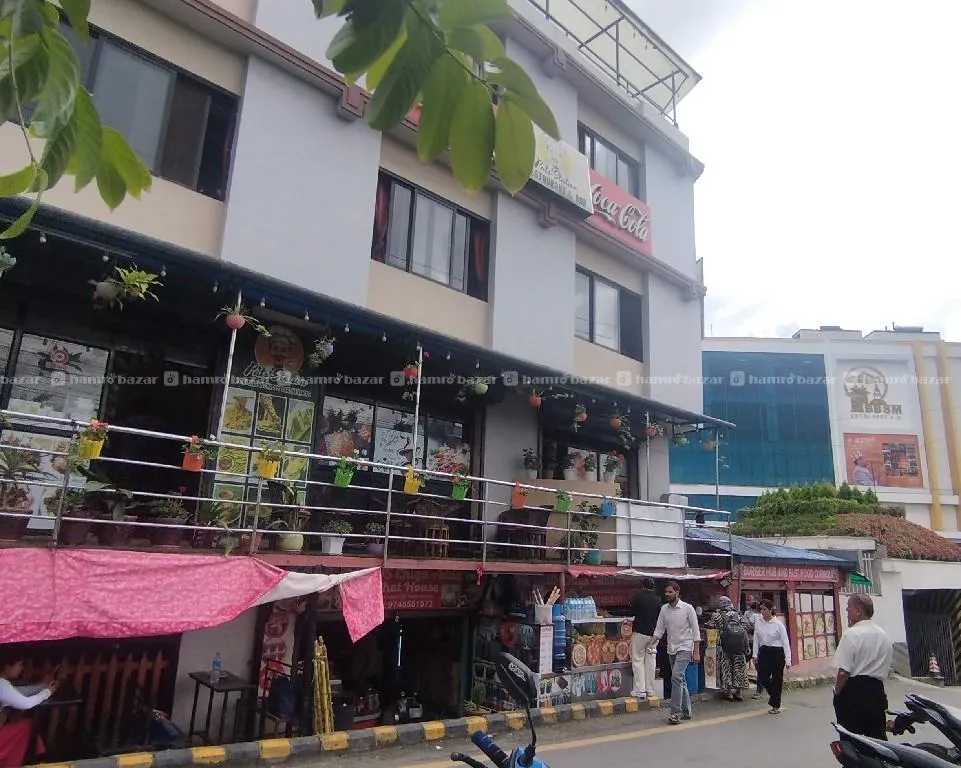 Restaurant and guest house for sale prime location