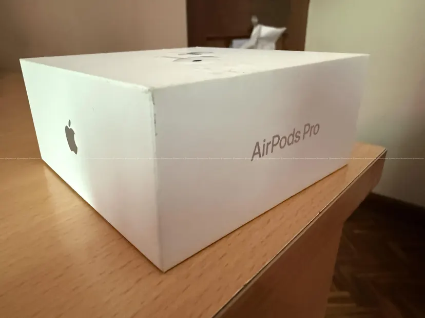 Apple Airpods Pro 2 (Sealed Pack)