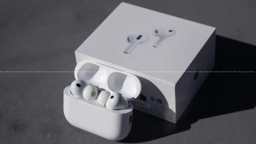 AIRPODS PRO 3 💯% ORIGINAL IN BRAND NEW CONDITION