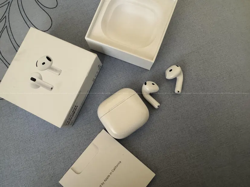 Airpods 5