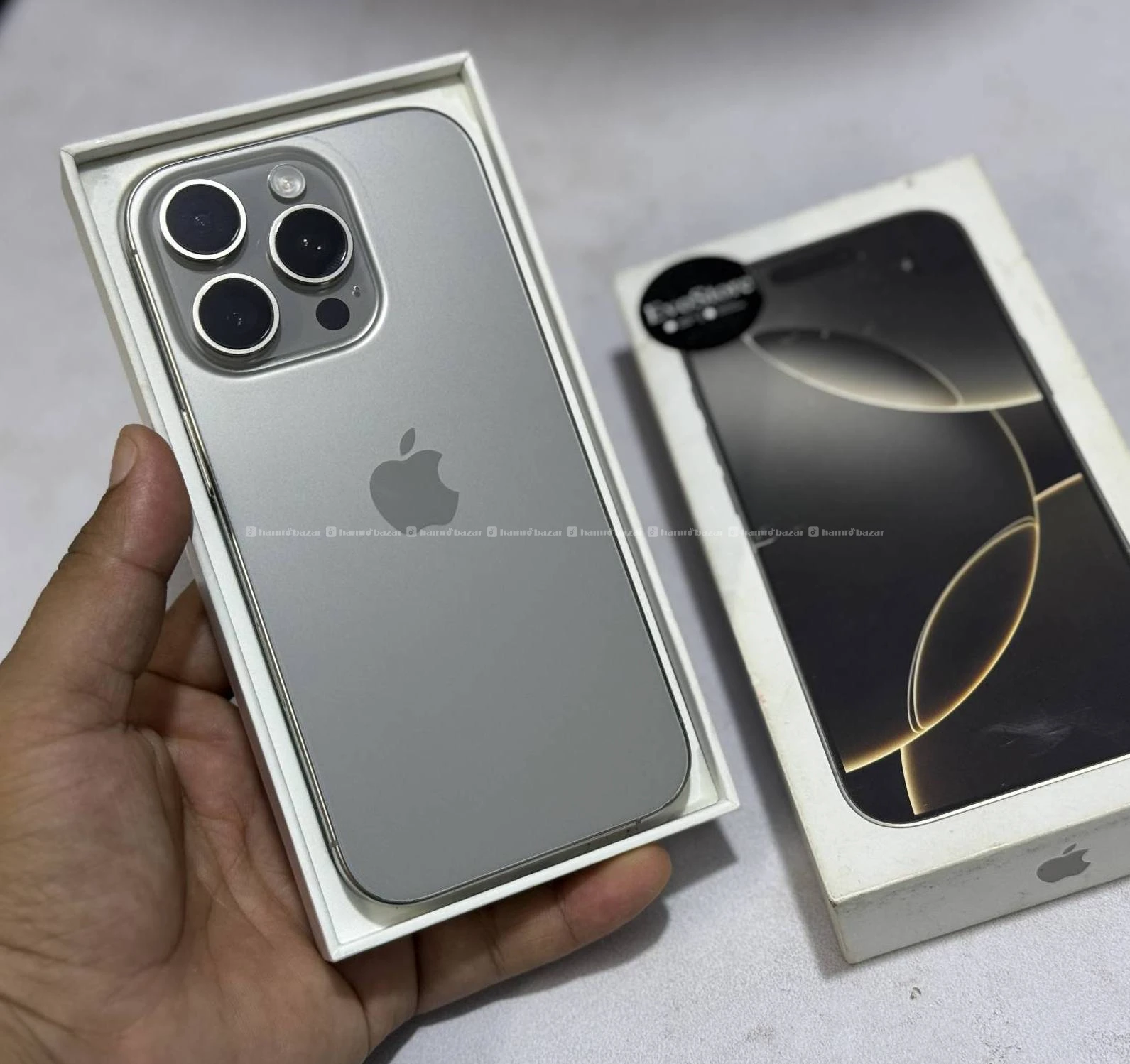 iPhone 16 Pro 128GB with box, vat bil, insurance