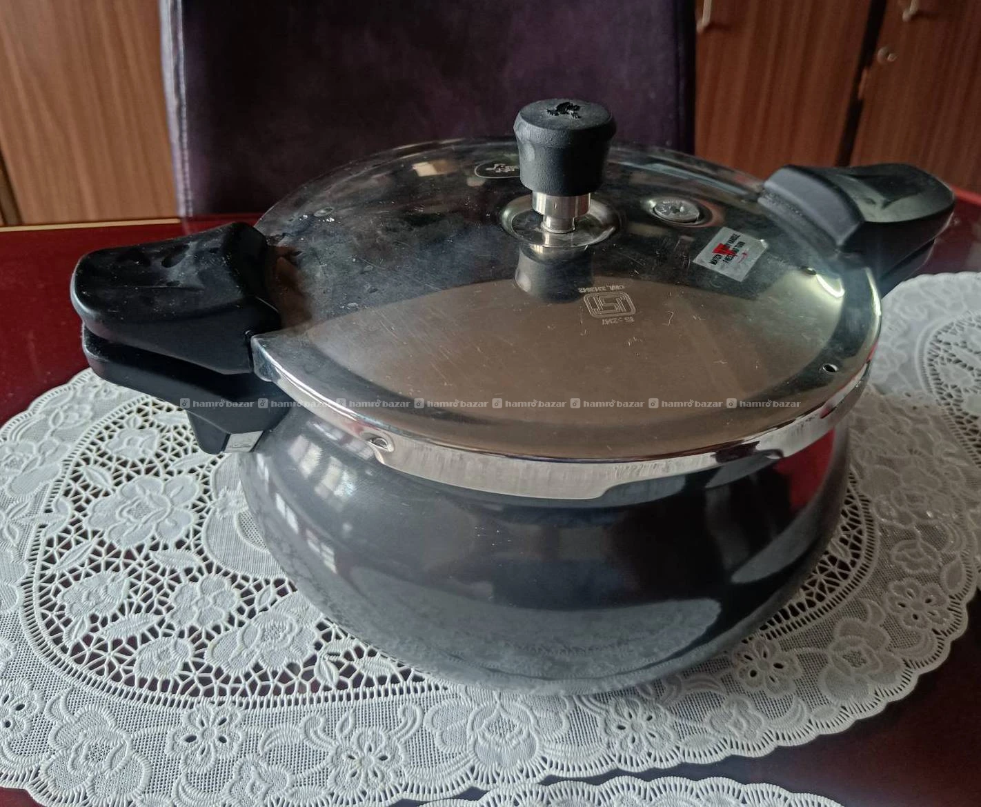 Induction supported pressure cooker