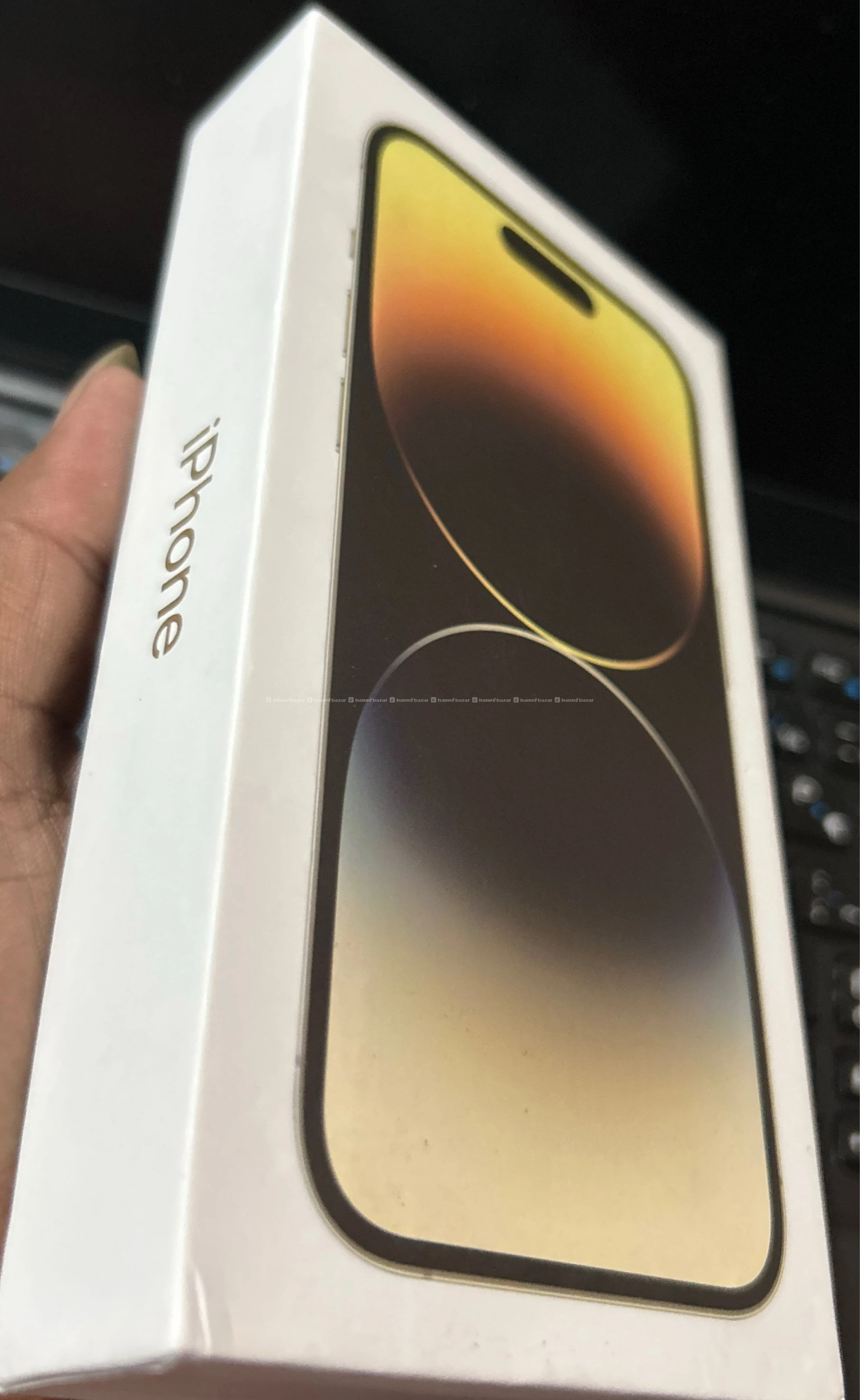 iPhone 13 Pro Max Brand New just Activate Matrai.