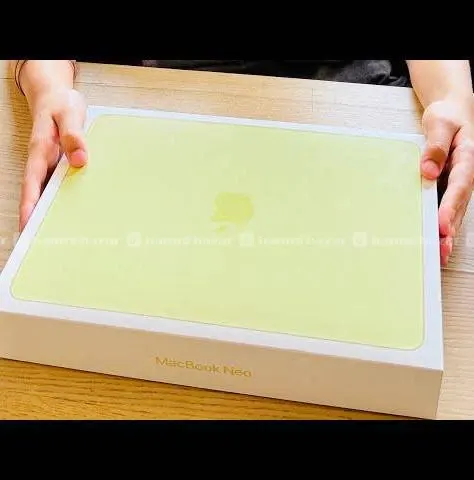 MacBook neo 512