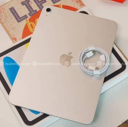 iPad A16 128GB( BRAND NEW 1 CHARGING CYCLE)