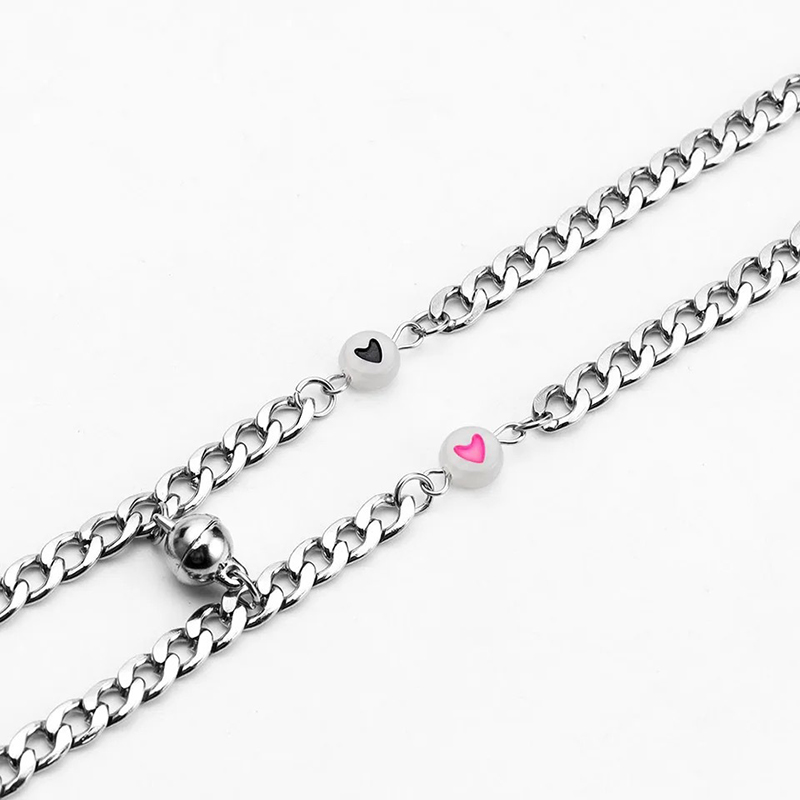 2pcs New Best Friends Magnetic Glow Bracelet Couple Simple Heart Beads Bracelet Runrui