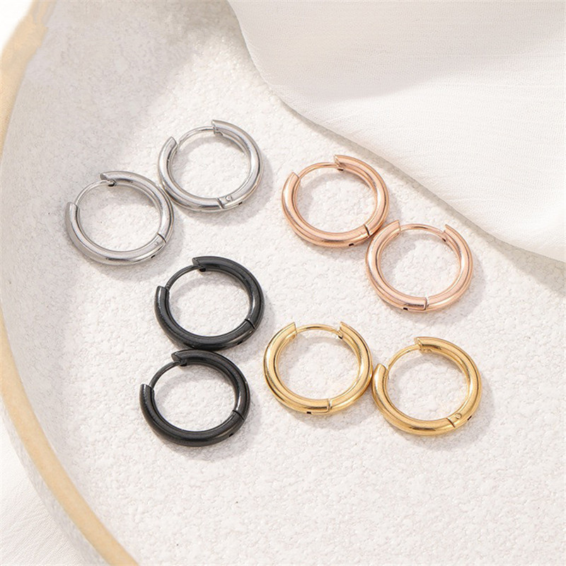 【Tech-savvy】 5pcs/lot Stainless Steel Circle Hoop Earrings For Women Girls Black Color Silver Color Round Geometry Earrings Jewelry
