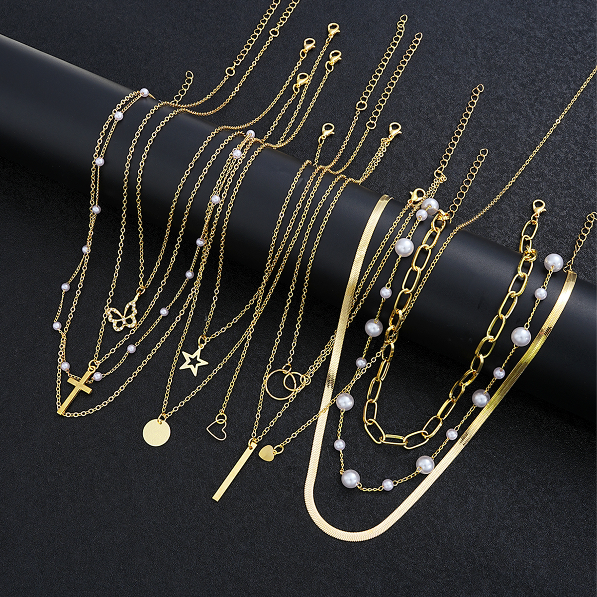 【Get the Perfect Fit】 11 Pcs Simple Pearl Choker Necklaces Set for Women Fashion Layered Chain Star Heart Pendant Charms Necklace Jewelry Gifts