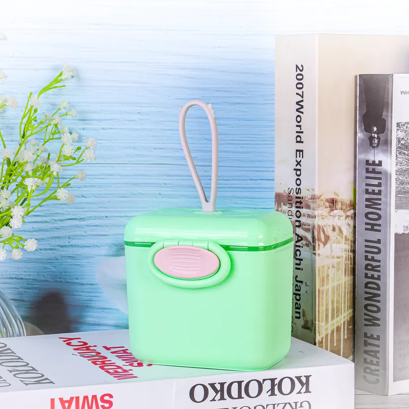 Vylon Baby Milk Powder Portable Formula Container Food Storage Box Infants Feeding Box - Green