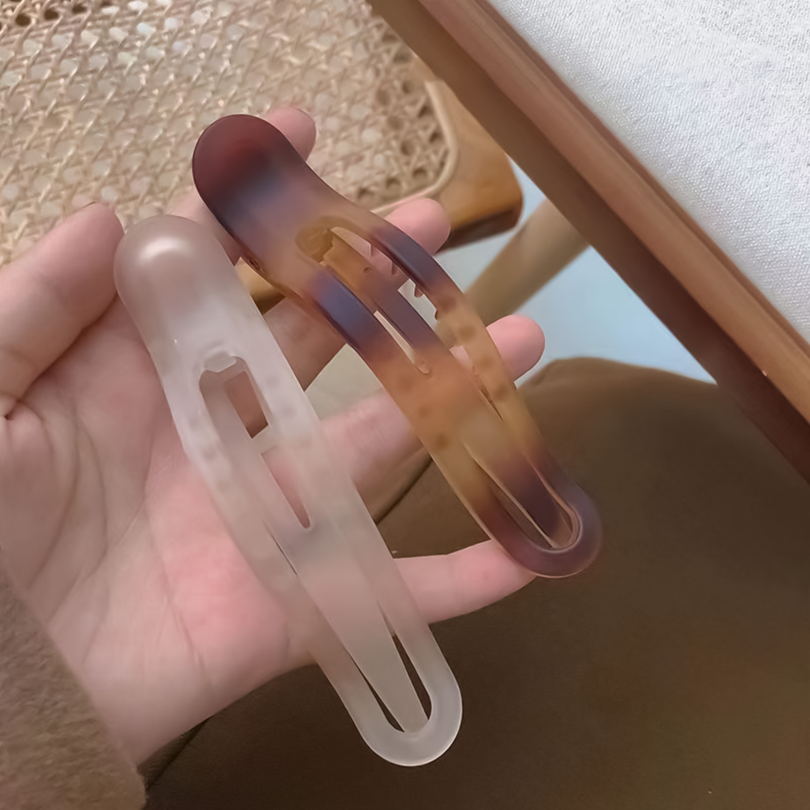 Acrylic Matte Duckbill Clip Vintage Elegant Girl Ponytail Clip Korean Simple Frosted Headwear Women Hair Style Accessories