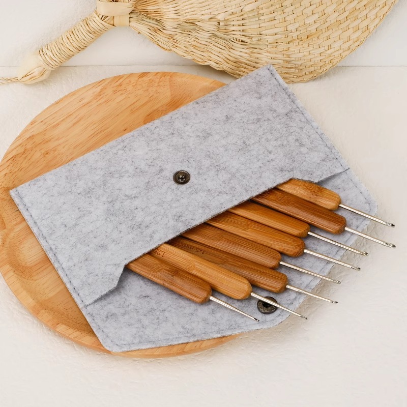 New Bamboo Wooden Crochet Hooks Small Size Long Knitting Needles Crochet Needles Scarf