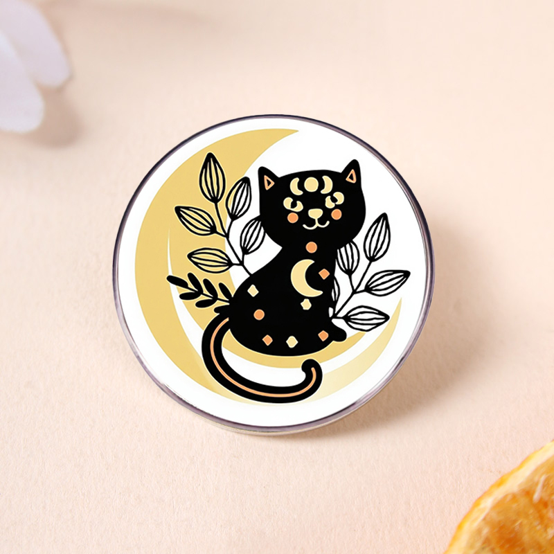 Cartoon Cute Little Black Cat Pattern Animal Style Metal Brooch Badge Scarf Hat Versatile Decorative Clothes Cute Pin