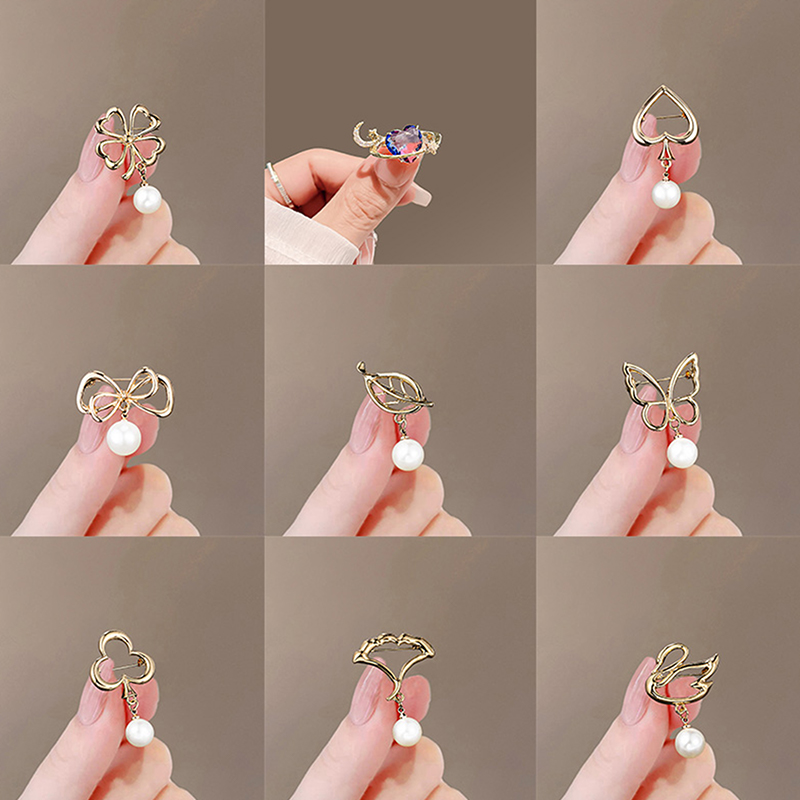 1PCS Tulip Flower Golden Brooch Elegant Design Sense Rose White Stone Jewelry Luxury
