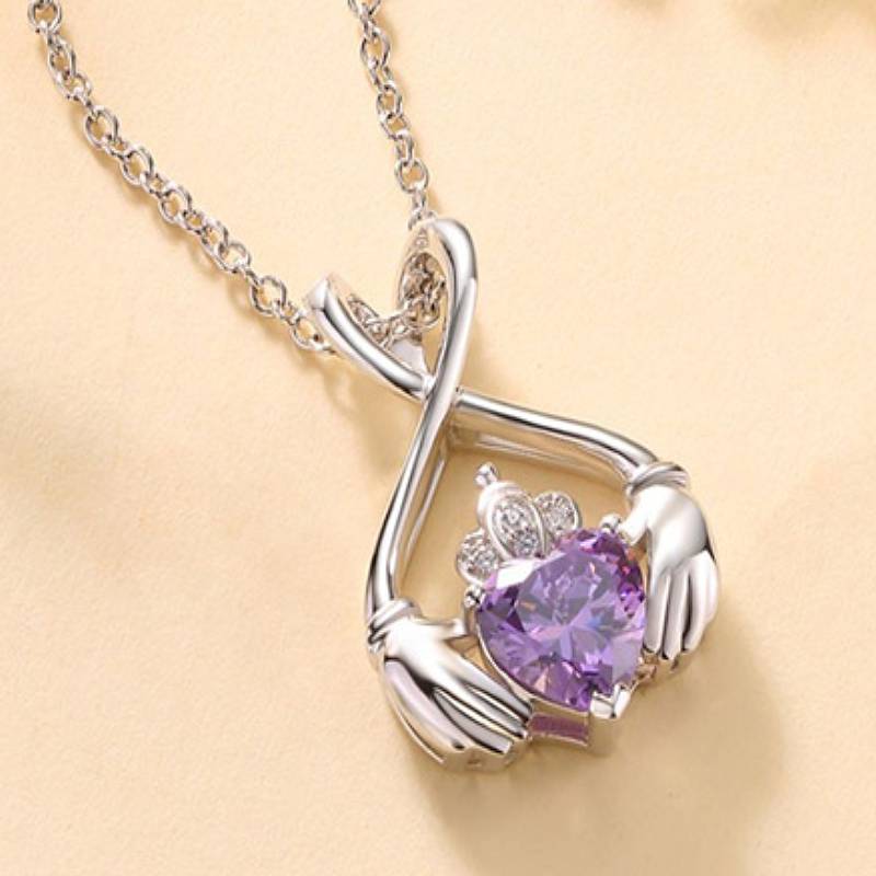 Huitan Heart Series Women Necklace Inlaid Shiny CZ Romantic Wedding Anniversary Engagement Accessories Love Jewelry