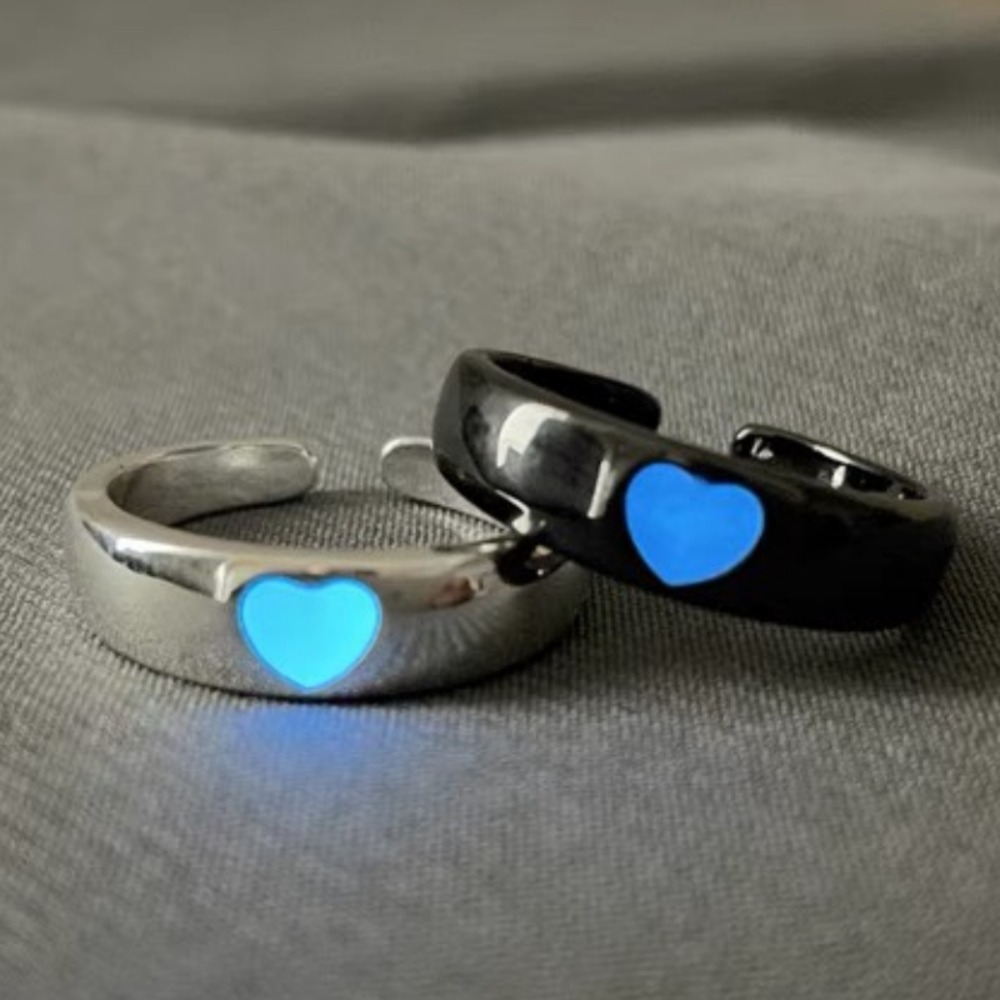 New Simple Fashion Couple Luminous Ring Love Open Ring Women Men Luminous Heart Ring Blue Pink Ring Girls Party Accessory