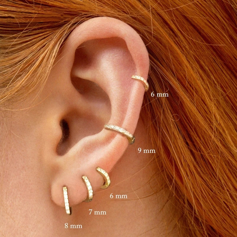 Huitan Simple Stylish Round Hoop Earrings Full Cubic Zirconia for Women Minimalist Earrings Cool Ear Ring Statement Jewelry