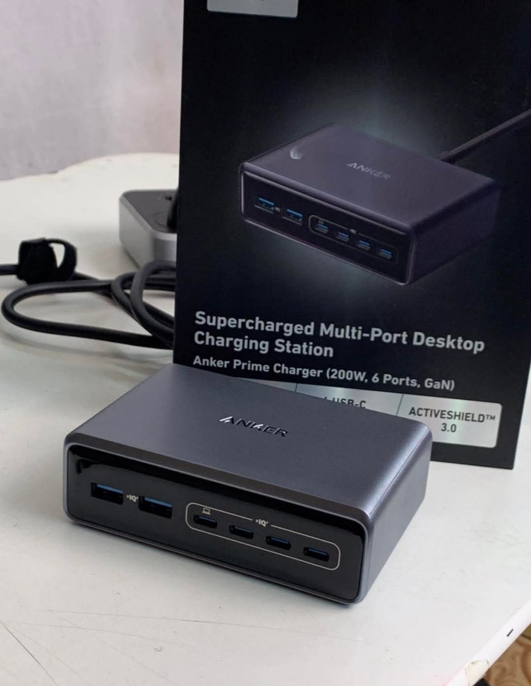 200W GaN Desktop Charging Station | 6-Port Fast Charger (4 USB-C + 2 USB-A)