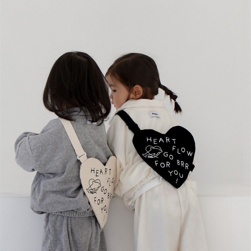 Children's Crossbody Bags Korean Kindergarten Letter Cartoon Print Kawaii Cute Mini Crossbody Bags Compact Portable Backpacks