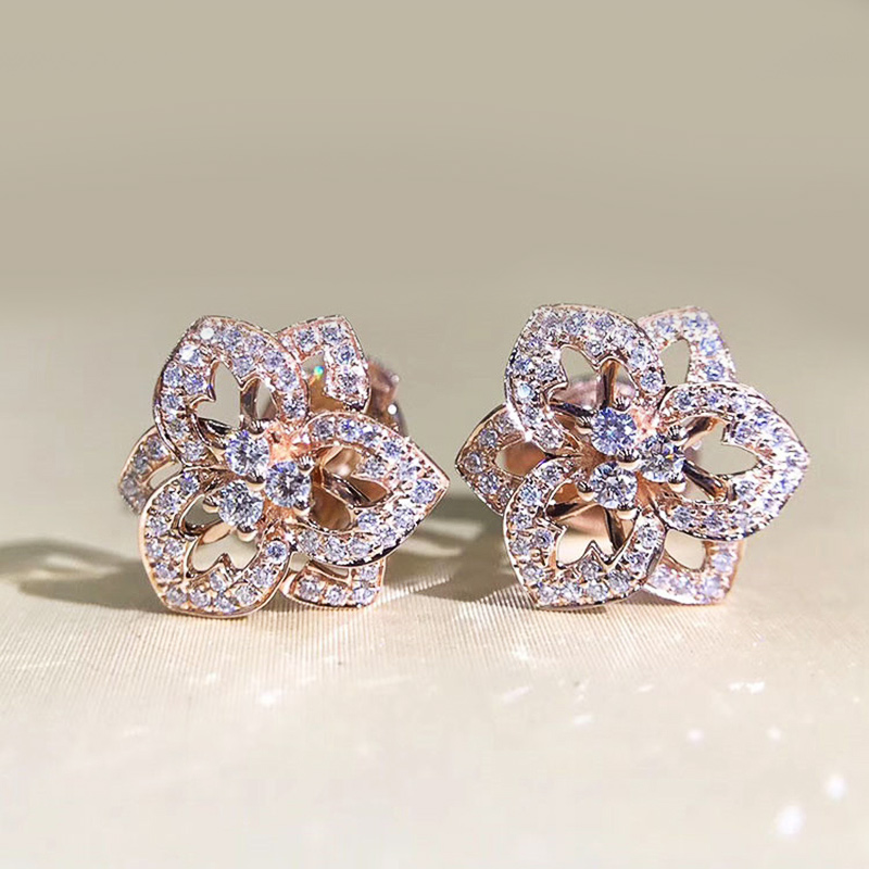 Huitan Romantic Women's Flower Earrings Silver Color/Rose Gold Color Available Holiday Stud Earrings Party Fashion Jewelry s