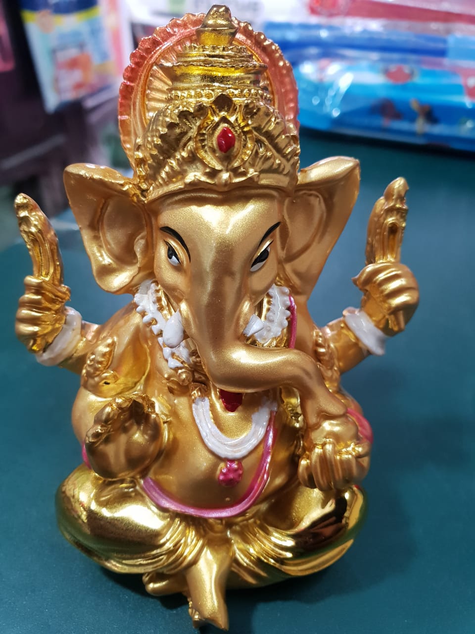 Ganesh Statue for gift for worship to bring in car portable and best