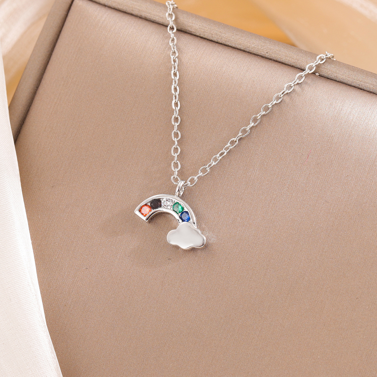 Beautiful Colorful Temperament 925 Sterling Silver Jewelry Sweet After The Rain Rainbow Crystal Pendant Necklaces XL046