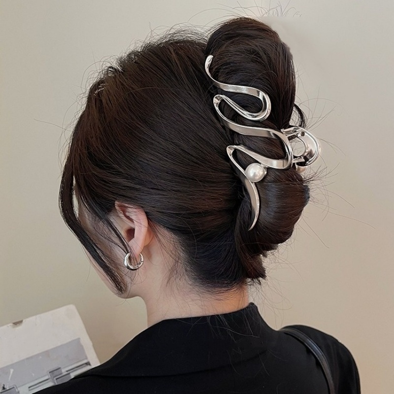 1PC Niche Cold Style Design Hairpin For Women, Back Of The Head Of The Head, Shark Clip Ins New High-end Hair Clip Large
