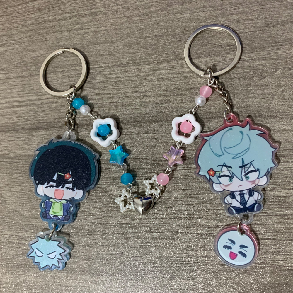 2PCS/set Popular Anime Alien Stage Magnetic Keychains Bagpack Pendant Ivan Till Keyrings Cosplay Props Fans Couple Friends Gifts pen gpt