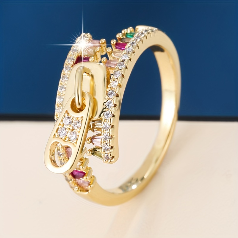 Luxury Female White Stone Wedding Rings for Women Engagement Jewelry Cute Cubic Zirconia Round Dangle Ring Day s