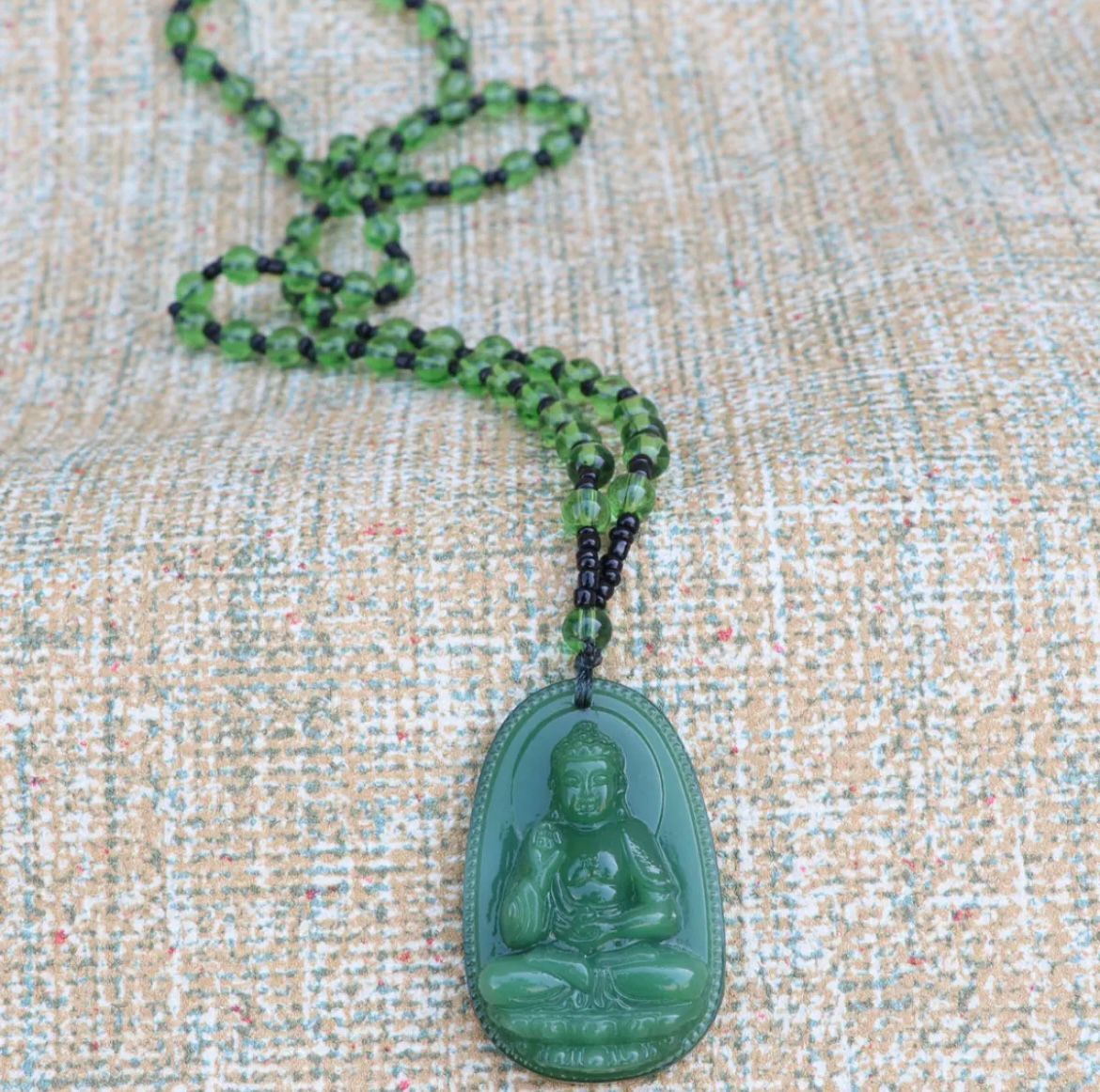 Unisex Simple Stylish Buddha Locket, Necklace Lotus Handicrafts