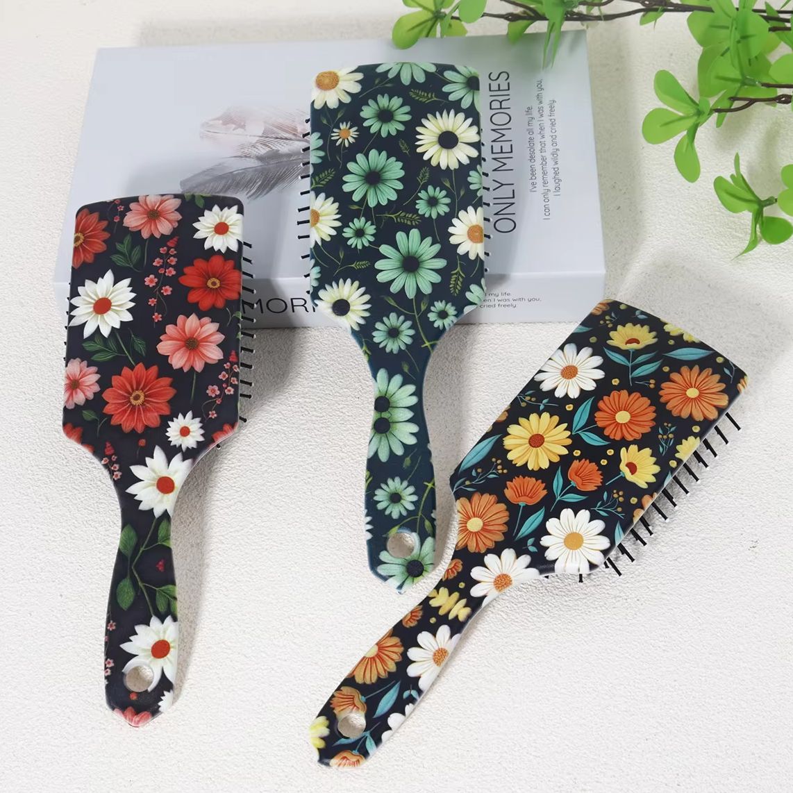 1 piece of vibrant floral pattern airbag comb, scalp massage hair comb, long hair anti knot hair comb,Special for real hair